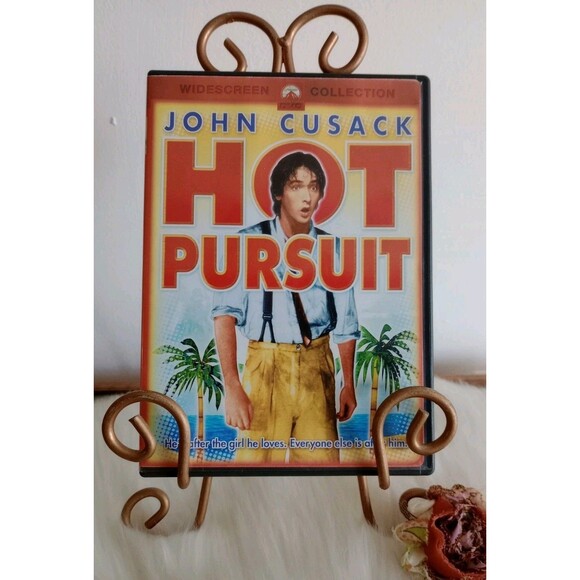 Hot Pursuit (DVD, 1987, Widescreen Edition) Young John Cusack Action Comedy - Picture 1 of 3
